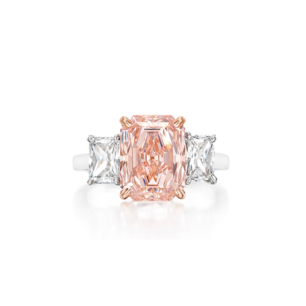 Fancy Orangy Pink Diamond Ring