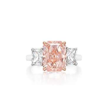 Fancy Orangy Pink Diamond Ring